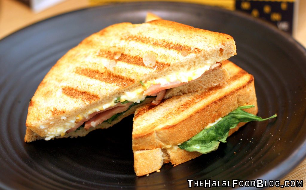 Egg Mayo Chicken Ham & Spinach on Light Rye Bread ($5.50)