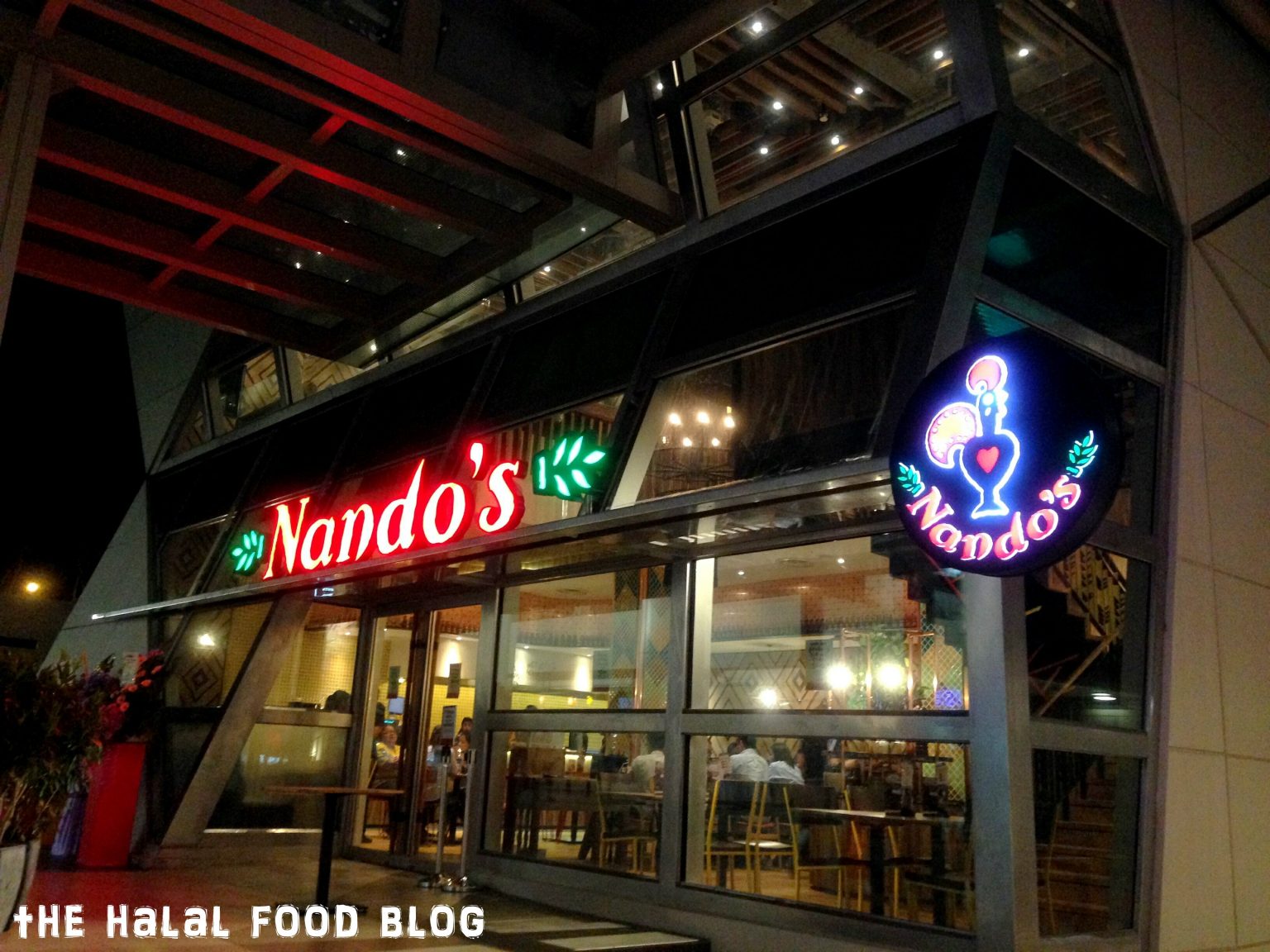 Nando's - 10th Restaurant Now Open at Junction 8! - The Halal Food Blog