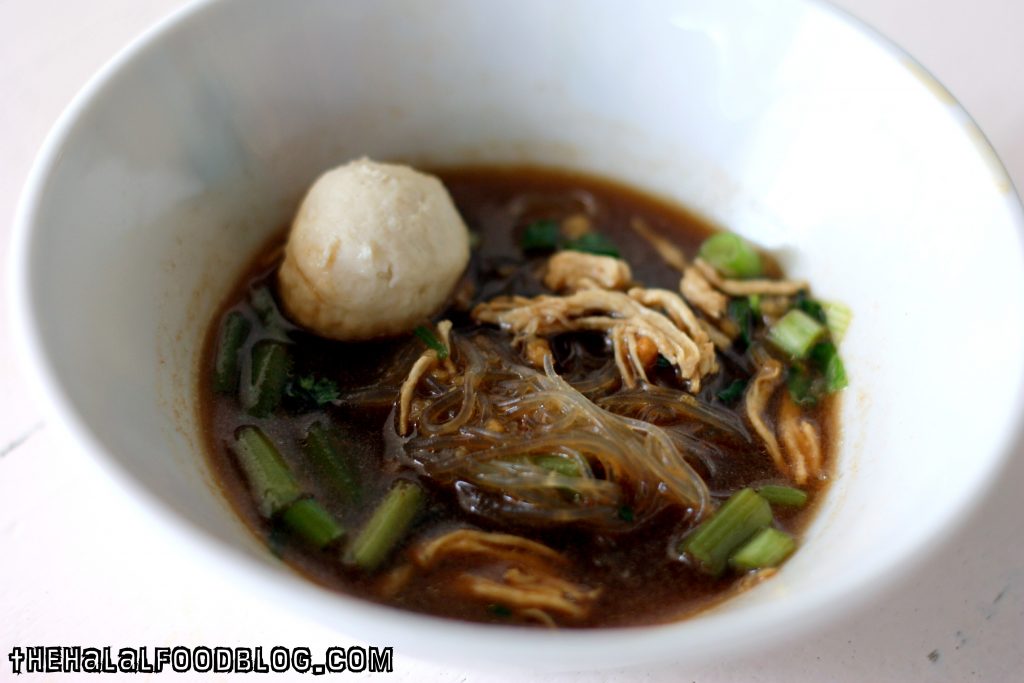 Rangsit Chicken Boat Noodles