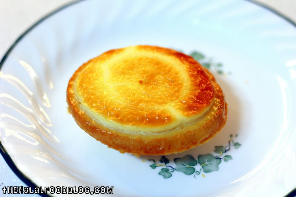 Prima Deli Salted Yolk Lava Cheese Tart 03
